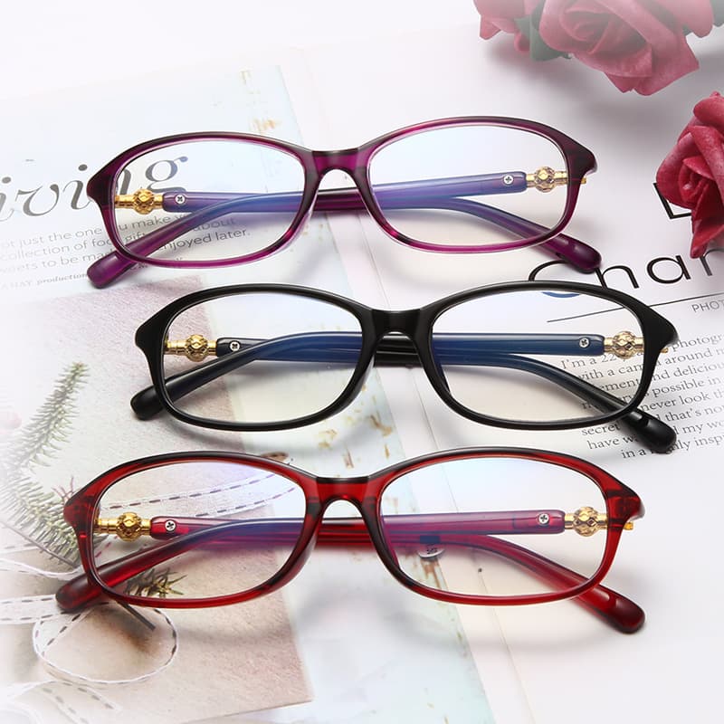 Fashionable reading glasses for women, ultra-light anti-blue light glasses for the elderly, HD new style reading glasses for mothers, wholesale price 4