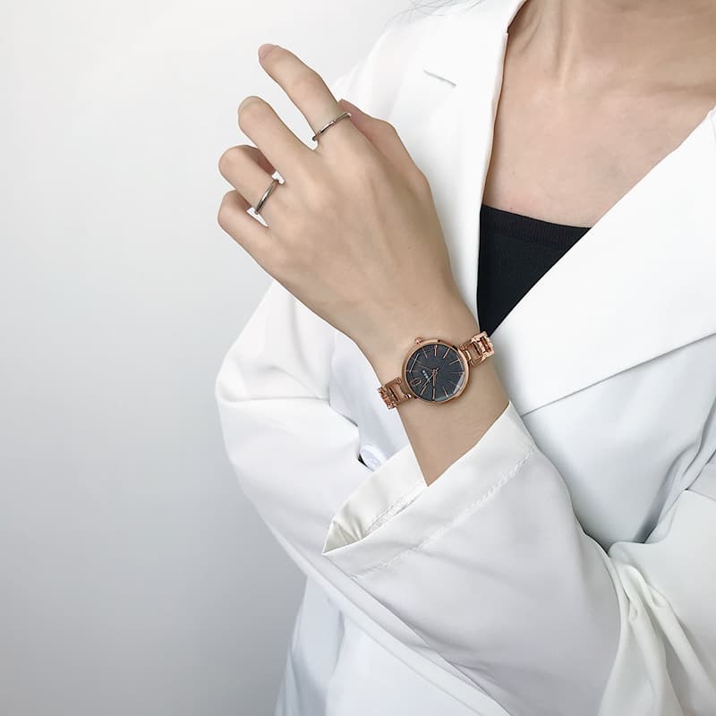 Japanese and Korean Xiaoxiang chain watch women's watch ins style college style student simple temperament fashionable atmosphere diamond 5