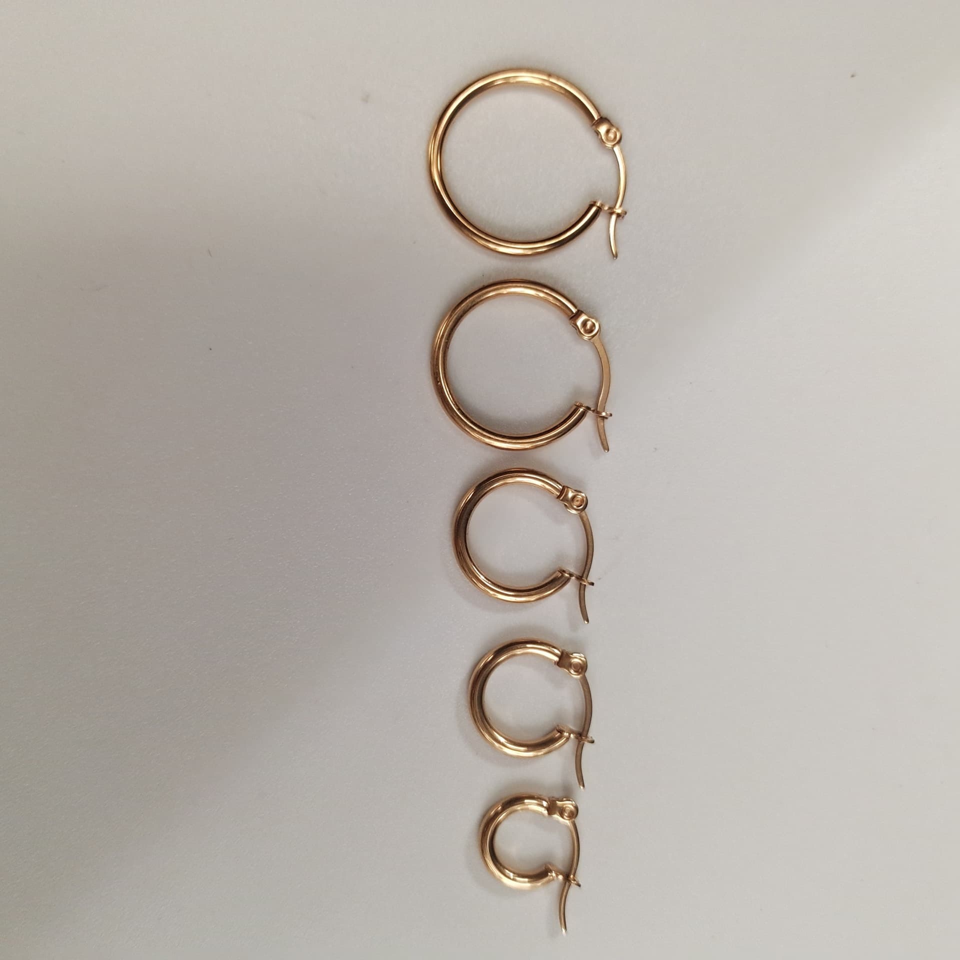 Cross-border new 316 stainless steel circle wire earrings wholesale 6 pairs set of thin ear needle ear coil ear buckle earrings 8