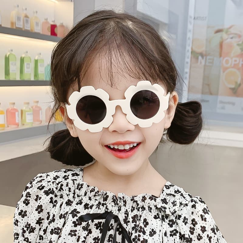 Children's sunglasses travel sun protection UV protection sunglasses cute sun flower baby decorative glasses 5