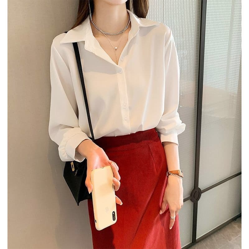 2025 spring and summer new shirt for women, loose, slim, fashionable design, niche white shirt, layered sun protection clothing 5