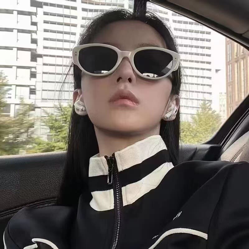 Black and white rice nail cat eye sunglasses Xiaohongshu same style sunglasses 2025 new ins internet celebrity concave shape photo taking women 4