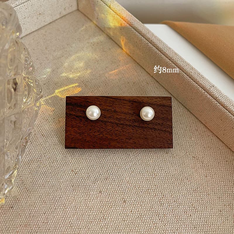 Daily wear pearl earrings for women, small and exquisite design, no need to pick when sleeping, pierced ears, 2025 new jewelry 8