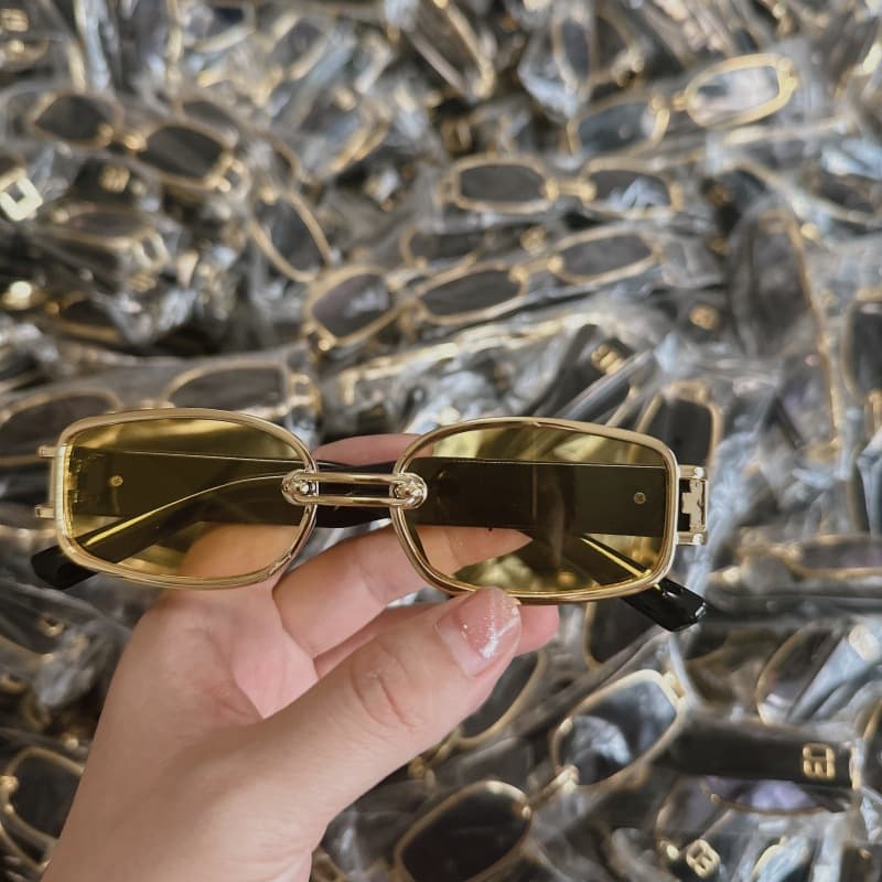 New cross-border sunscreen sunglasses for women, punk hip-hop square sunglasses, internet celebrity street photography, same style small frame glasses for men 9