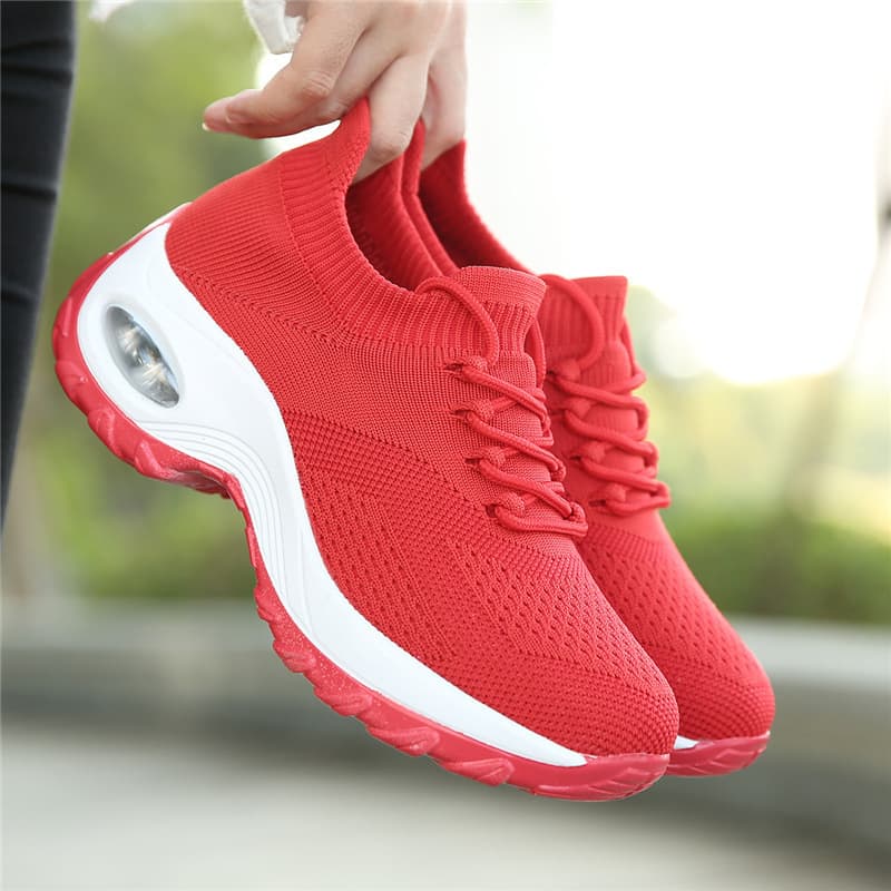 Sports and leisure rocking shoes cross-border large size high elastic fly knit breathable shoes trendy fashion lightweight socks shoes manufacturer direct 5