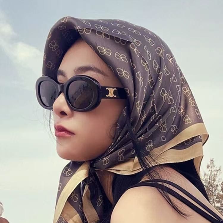 Korean version of retro oval black frame sunglasses 2025 new trendy women ins concave shape white sunglasses internet celebrity model 2