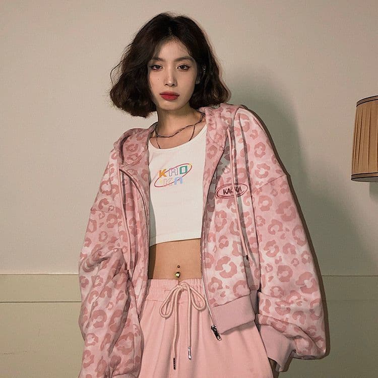 2025 pink leopard print short cardigan jacket for women spring and autumn new loose Hong Kong style retro hooded sweatshirt trend 3