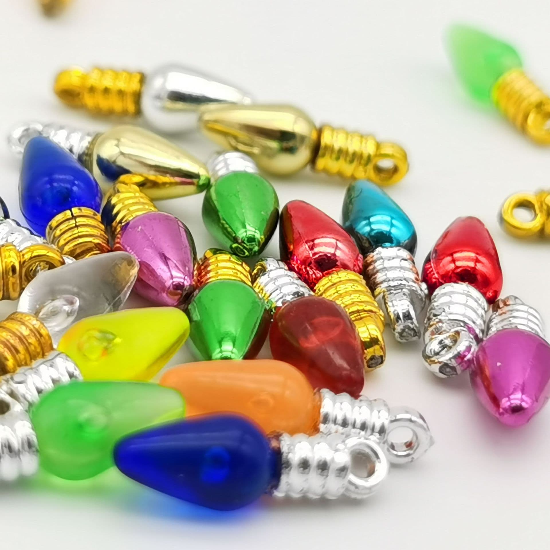 Colorful beads Christmas decoration, holiday DIY accessories, non-energized electroplated benzene colored small light bulbs 2