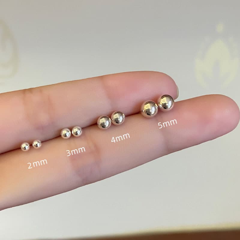 Korean version of titanium steel stainless steel ball fine needle earrings, simple and fashionable large and small steel ball piercing earrings for men and women wholesale 9