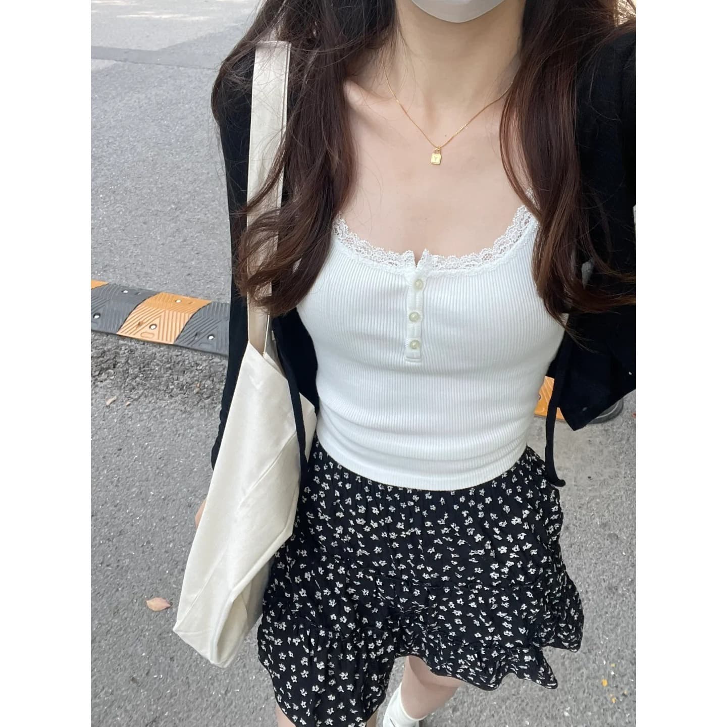Summer three-piece lace camisole women's cardigan jacket floral skirt short skirt casual suit
