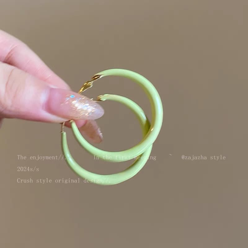 Korean ins style candy color purple hoop earrings exaggerated fashion ear hoop large hoop S925 silver needle ear jewelry for women 7