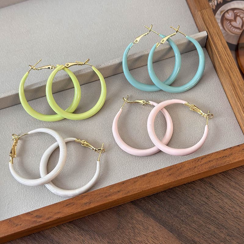 Korean ins style candy color purple hoop earrings exaggerated fashion ear hoop large hoop S925 silver needle ear jewelry for women