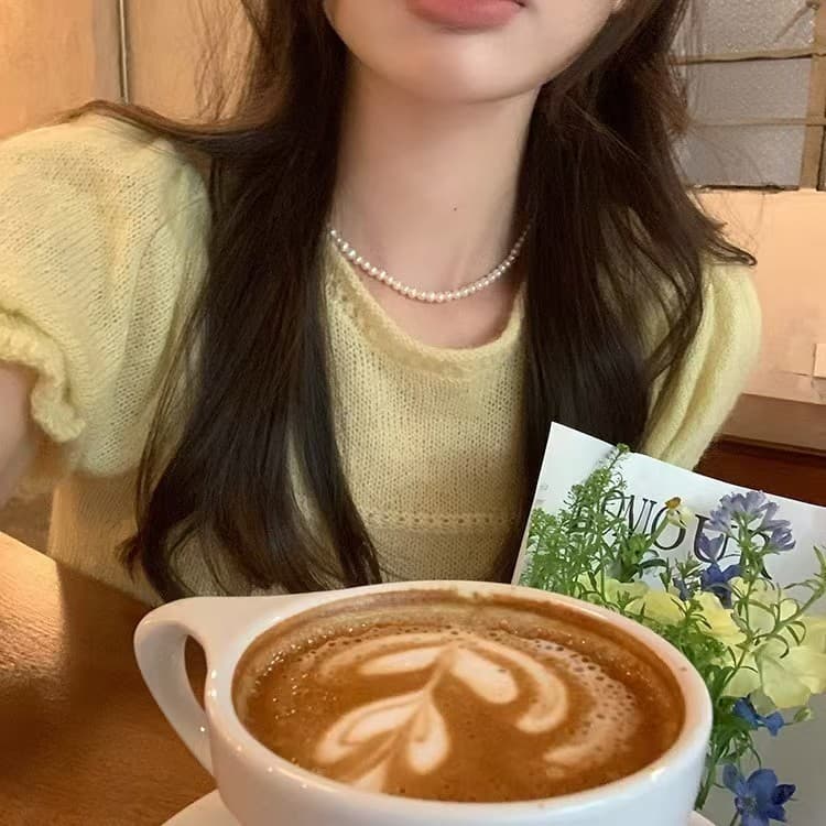 Retro Fashion Pearl Necklace for Women Korean Style Cold Style Simple Temperament Versatile Necklace Clavicle Chain Women's Long Necklace 3