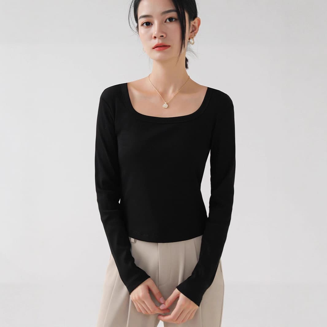 Douyin's popular bottoming shirt, versatile square neck long-sleeved T-shirt for women, autumn 2025 new slim, western-style slim-fitting top 2