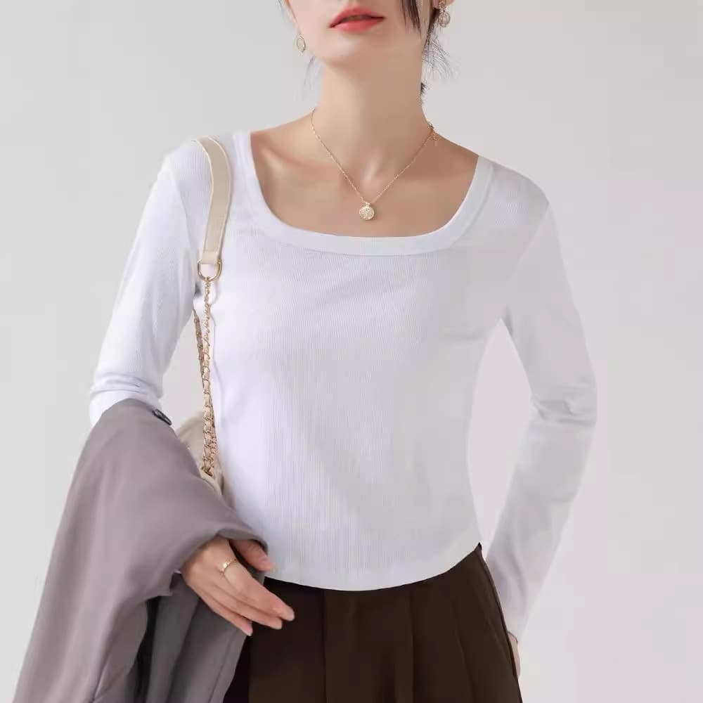 Douyin's popular bottoming shirt, versatile square neck long-sleeved T-shirt for women, autumn 2025 new slim, western-style slim-fitting top 3