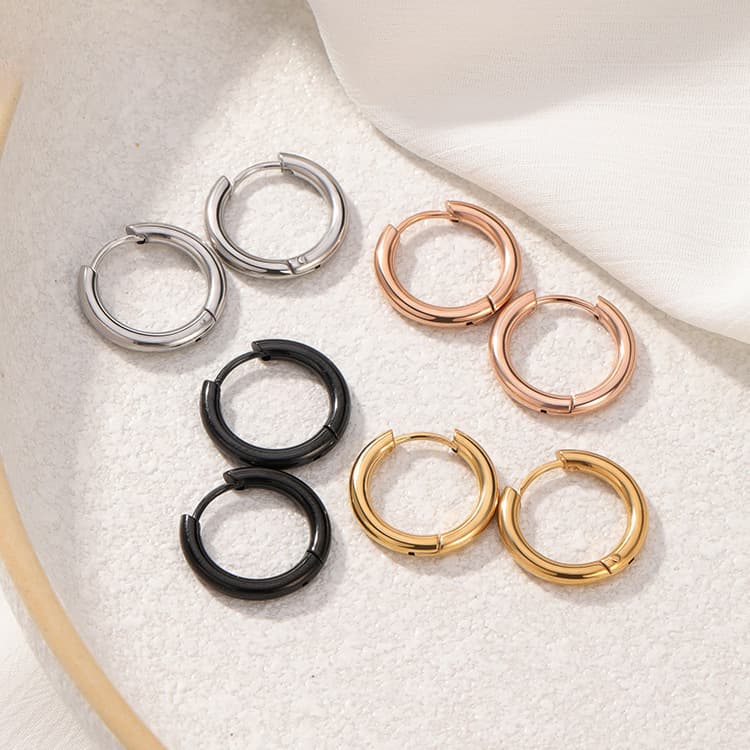 Cross-border high-quality titanium steel earrings, non-fading, Japanese and Korean simple temperament, round stainless steel earrings jewelry wholesale 4