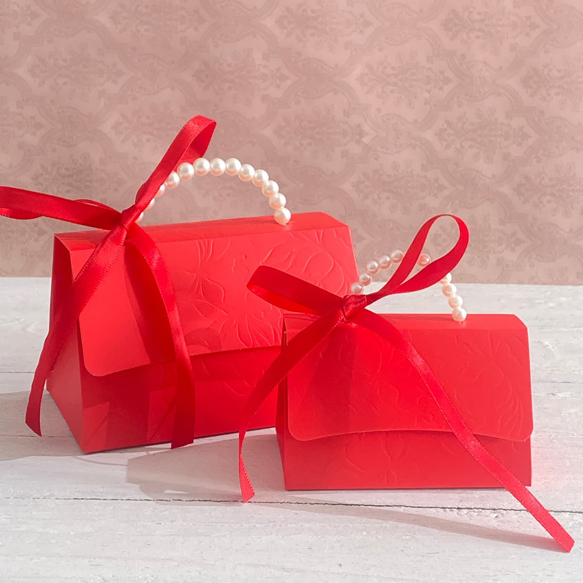 Spot wedding pearl bracelet portable candy box personalized creative party small gift packaging bag portable wedding candy box 7
