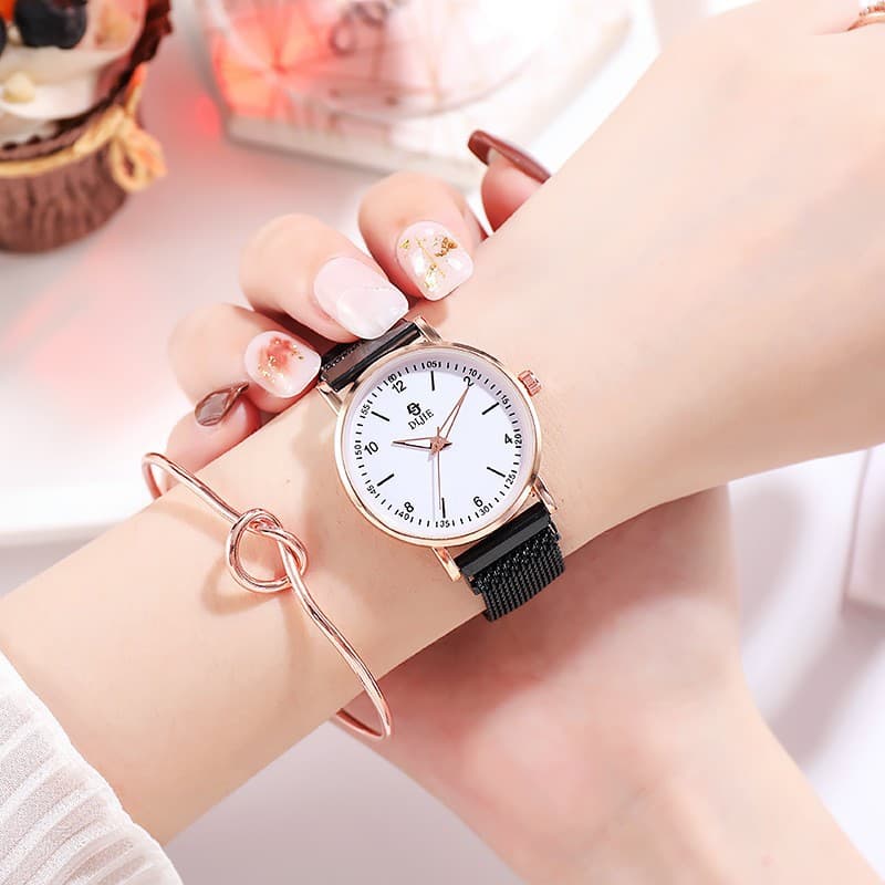 Light luxury quartz French forest style whitening fashionable lady magnet trendy best friend gift forest style high-value watch 4