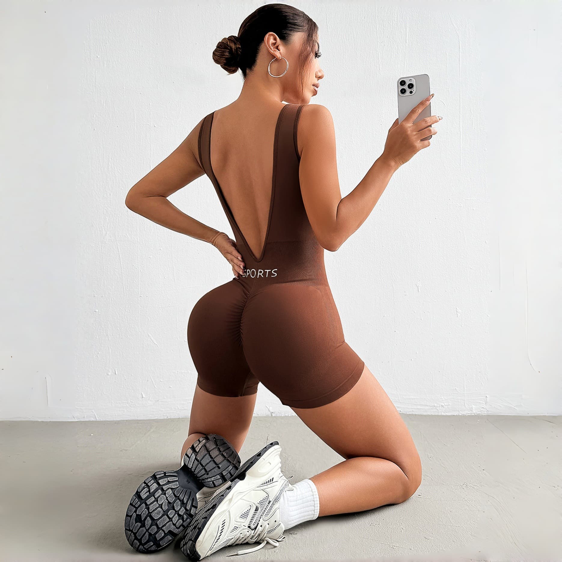 Muyao cross-border spot deep V waist yoga jumpsuit body shaping fitness suit tight short all-in-one sportswear for women 4