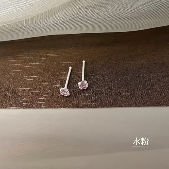 Mini 925-needle four-claw colored diamond, no need to pick out ear piercing ear sticks for sleeping, ins style ear bone exquisite earrings 10