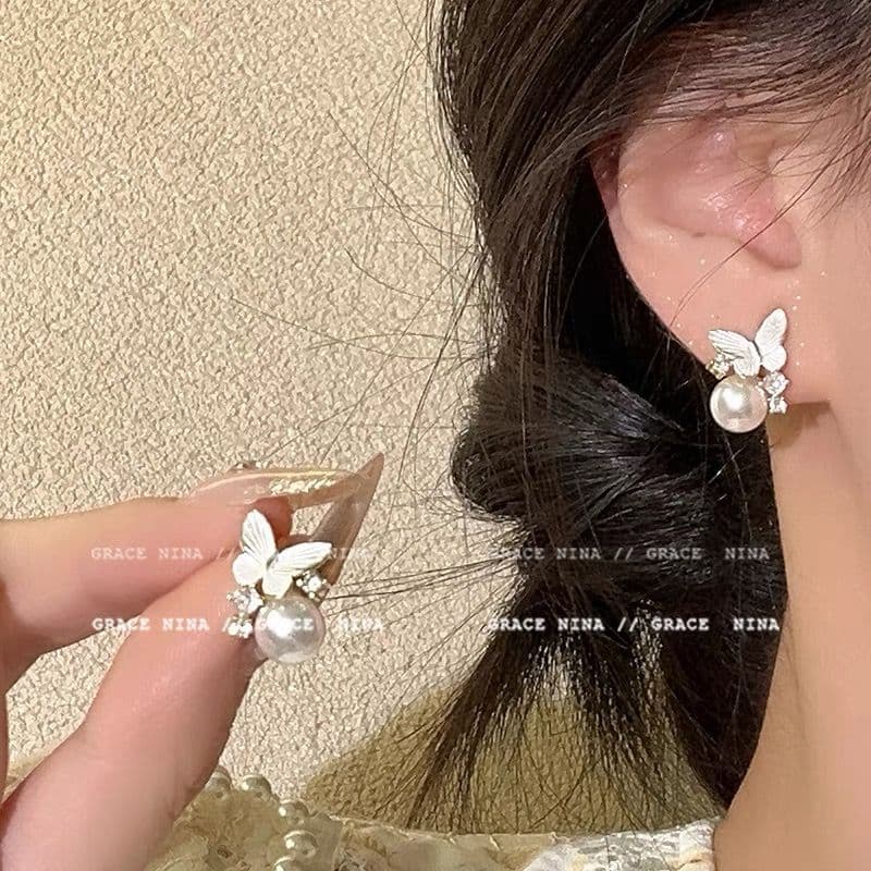 Dripping Glaze Butterfly Pearl Zircon Earrings White Fairy Versatile Earrings French Fashion Compact Literary Elegant New Style