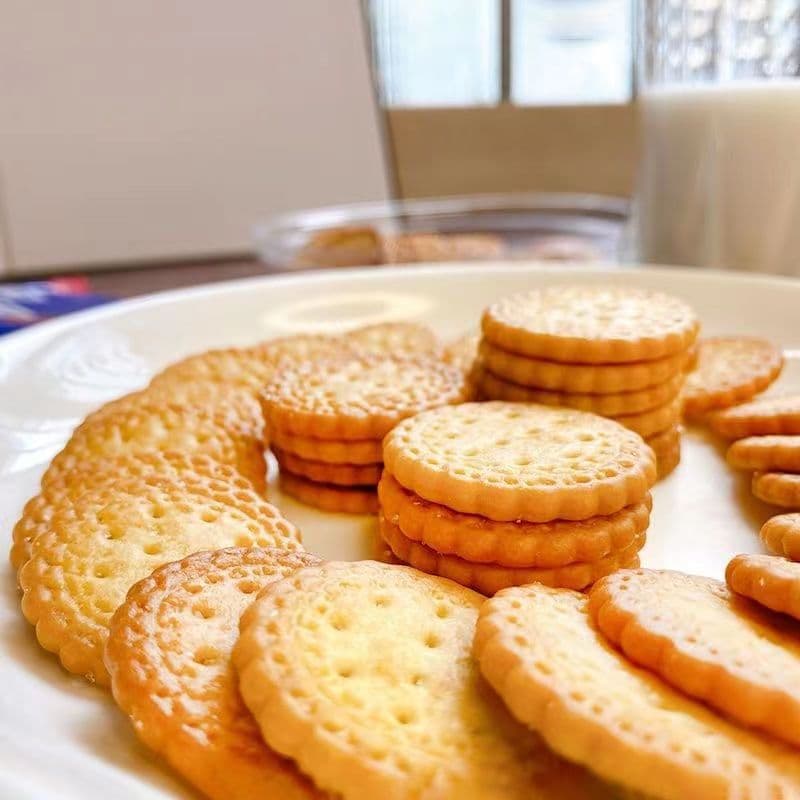 Japanese-style round cakes, sea salt cookies, individually packaged, casual snacks, snacks, student breakfast meal replacements, whole box 4