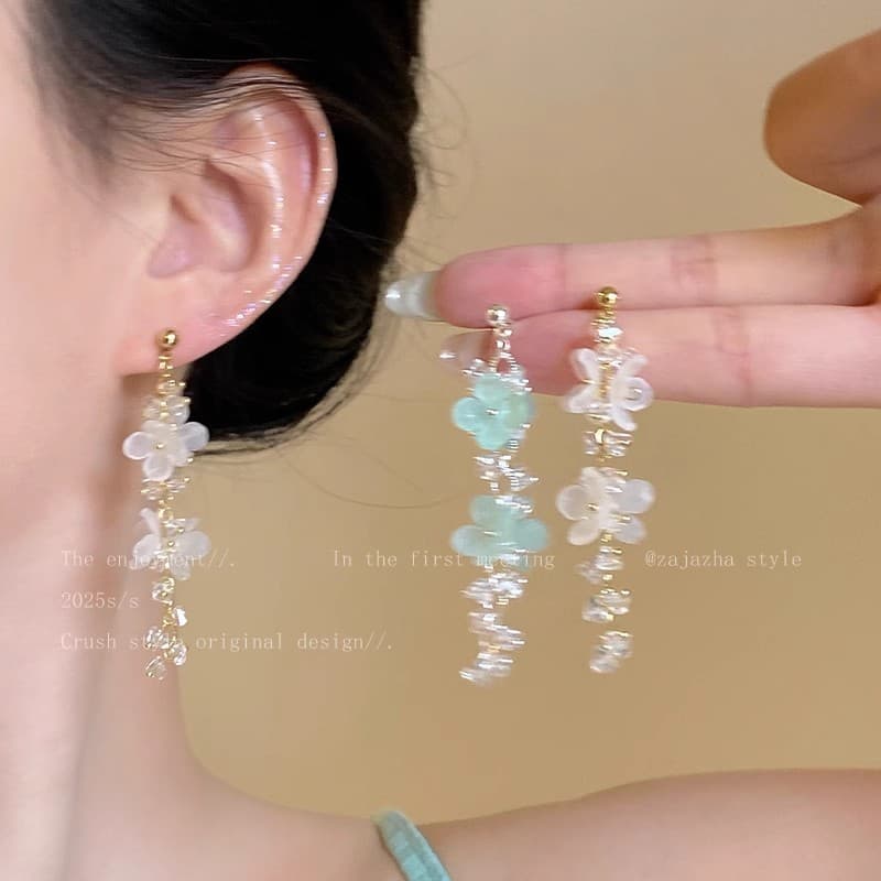 Super fairy bow pearl tassel earrings for women 2026 new popular niche design cold style long earrings 5