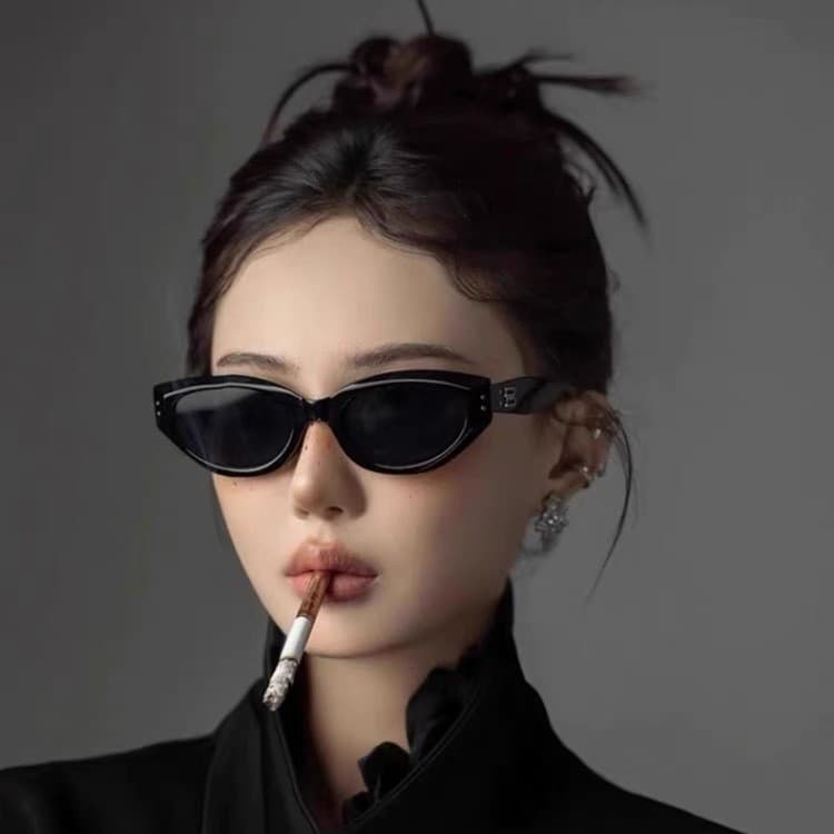 2026 New Cat Eye Sunglasses Women's High-end Fashionable Cycling Sunglasses Anti-UV Hot Girl Fashionable 2