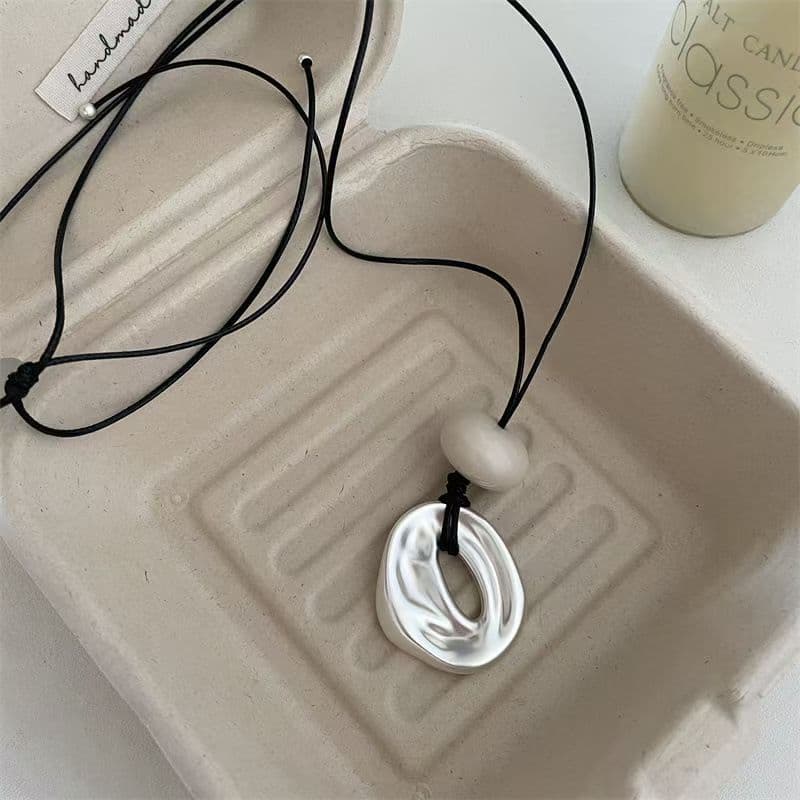 Korean blogger's same style sweater chain, irregular geometric love pendant necklace, pull-out adjustable accessories 5