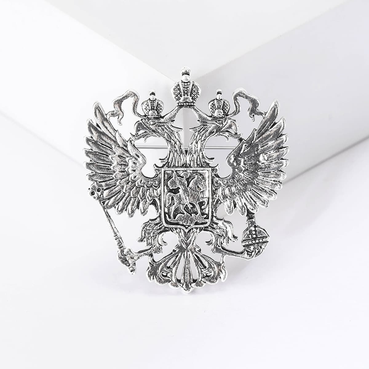 Overbearing animal crown eagle brooch, ancient double-headed eagle brooch, men's jacket accessory brooch 3