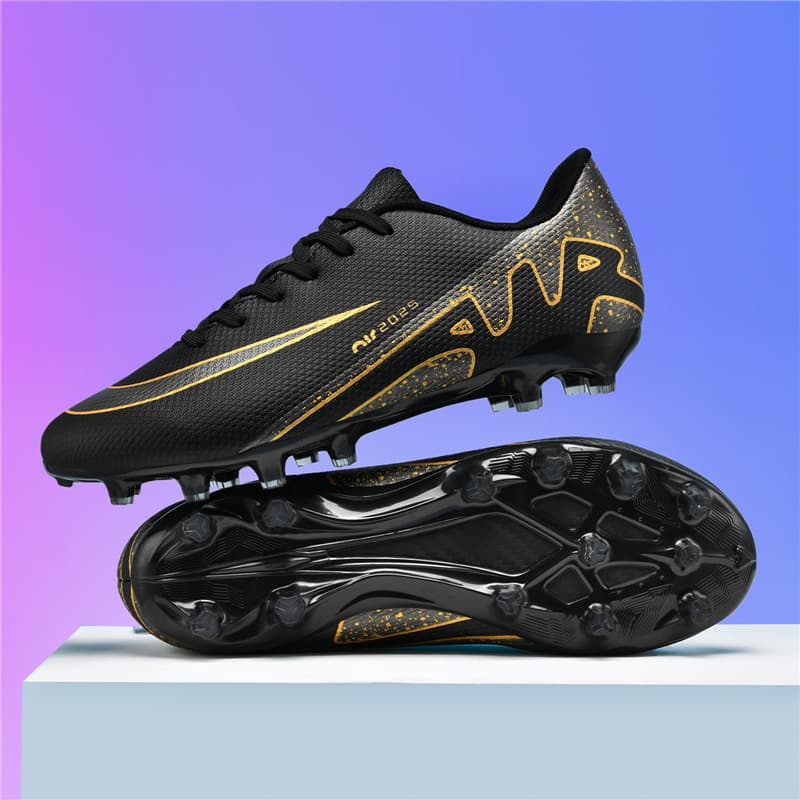 Low non-slip wear-resistant boots for boys for students for training, with spikes 3