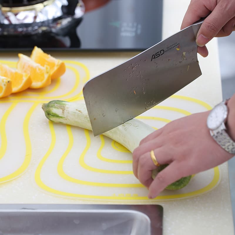 Kitchen transparent, bending frosted, classified cutting board plastic cutting fruit cutting board plastic cutting board 2