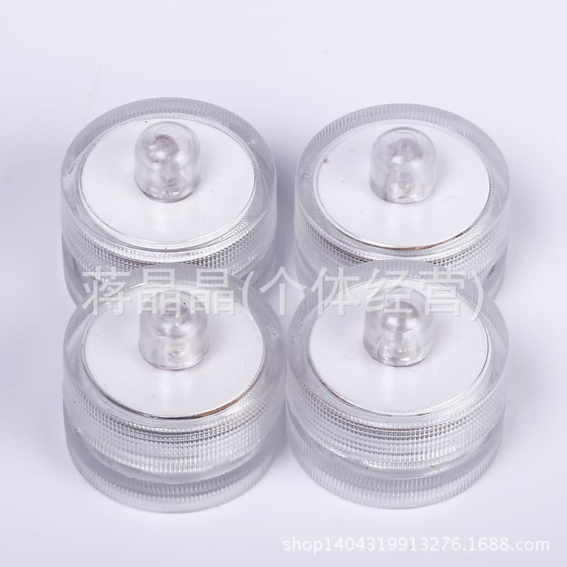 Electronic flashing candle 3