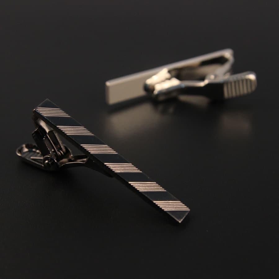 Men's short tie, Korean style, simple and elegant design 3