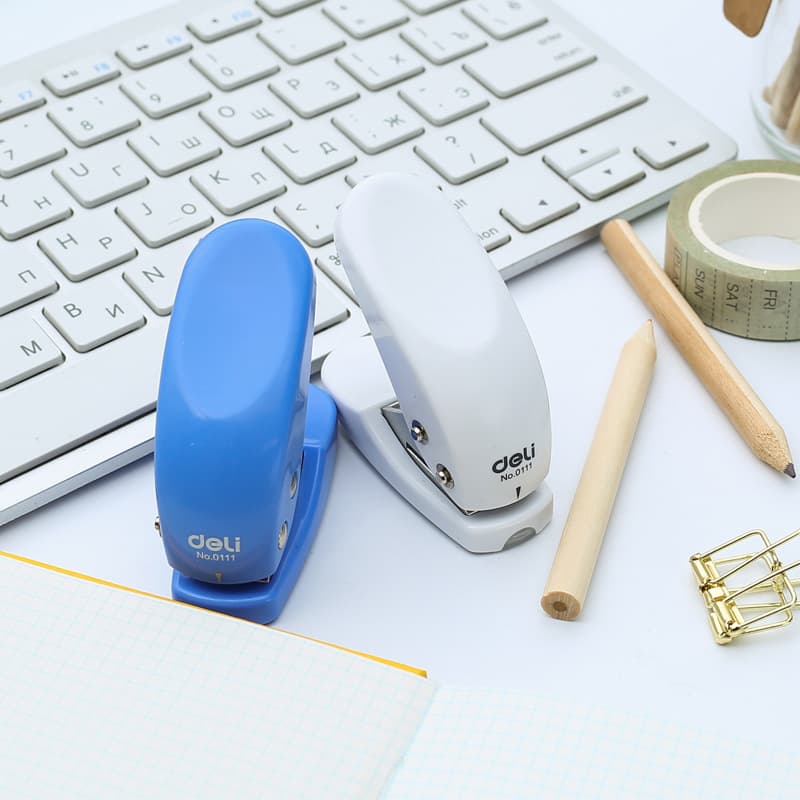 Deli 0111 Single Pole Ponch Machine Mini Manual Round Tolery Machine Stationery A4 Paper File Porch