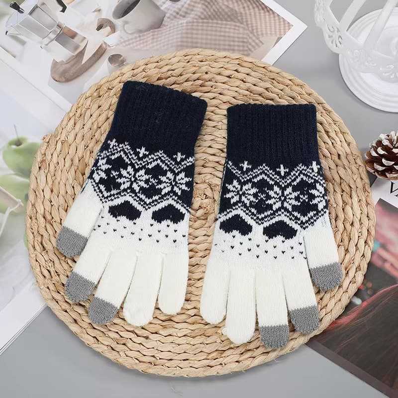Winter travel keep warm knitted gloves for adults, for beloved, with snowflakes 3