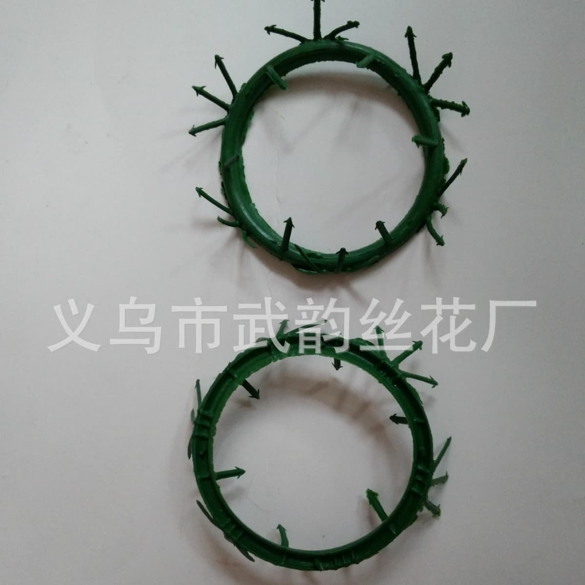 Factory direct sales of long -term export simulation flower ring accessories fake flower artificial flower accessories wedding handicraft products 4