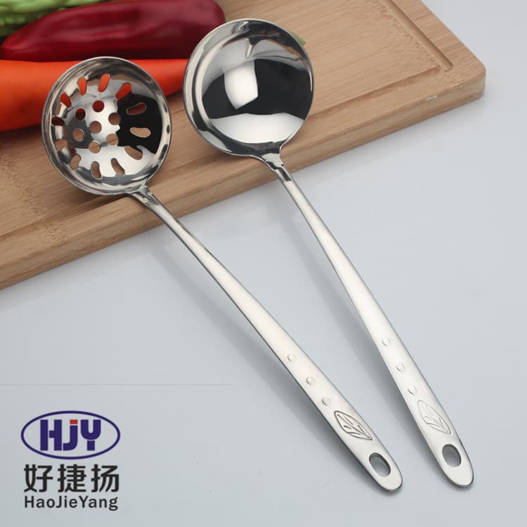 Stainless steel soup soup soup soup soup spatial germs thick hot pot spoon house supplies cooking spoon wholesale laser 3