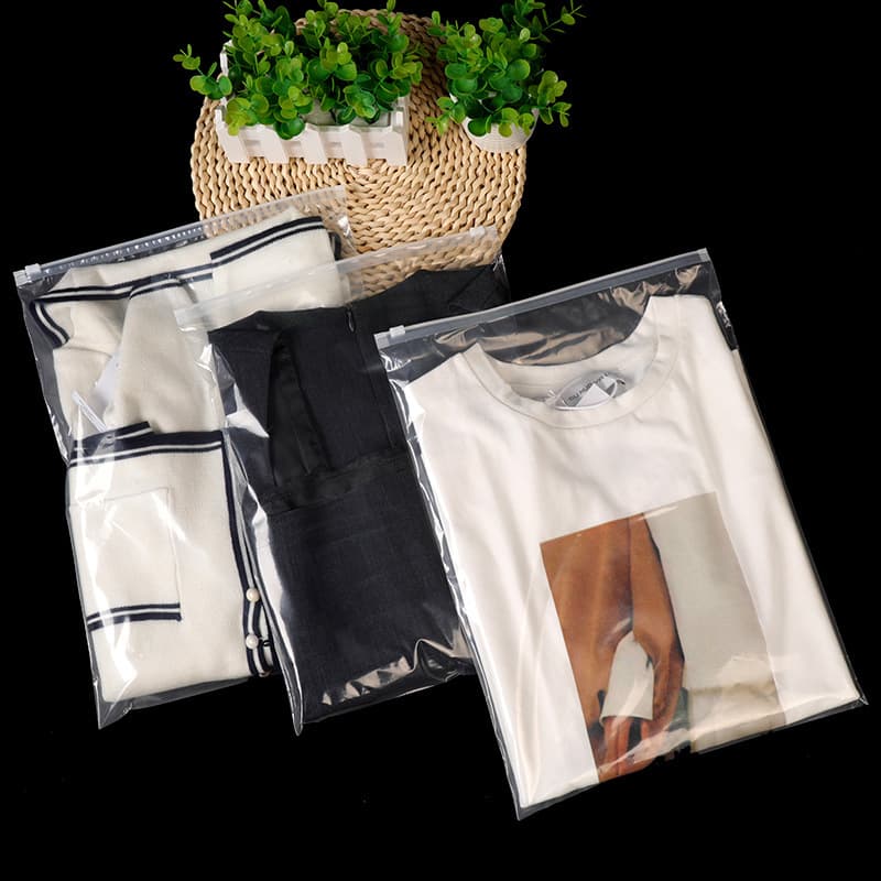 PE transparent zipper bag wholesale 30*40 special costume packaging bag PE transparent bag clothing zipper self -sealed bag 4
