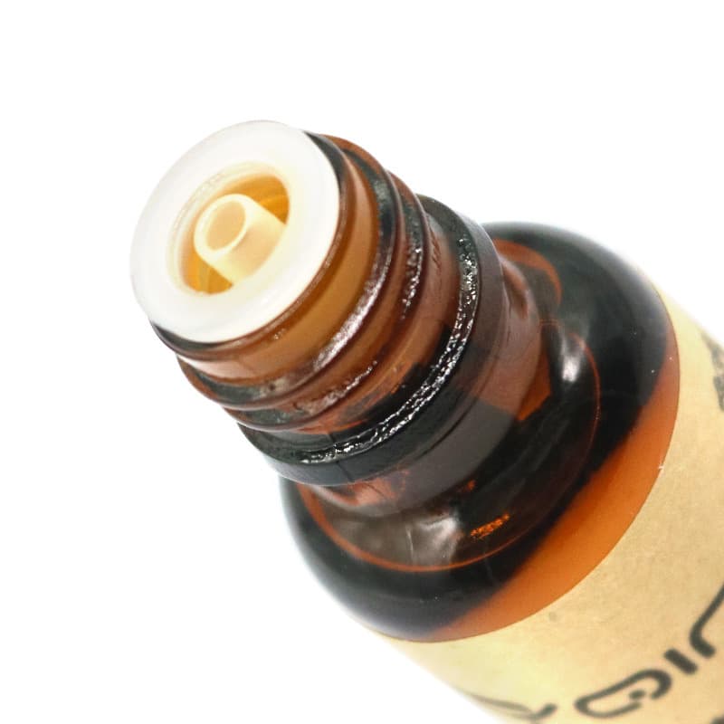 Essence, nutritive solution, medical oil, serum, for hair care 4