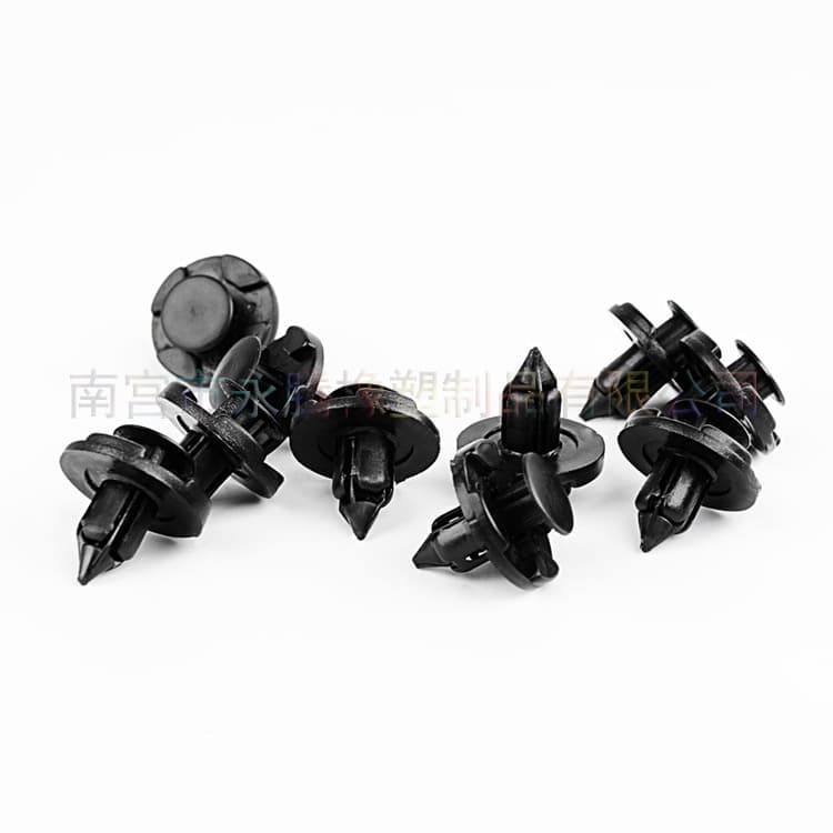 Suitable for Nissan Shengfei Nissi 01553-09321 Push-push Platform fixed clamp 8mm expansion fixed buckle 4