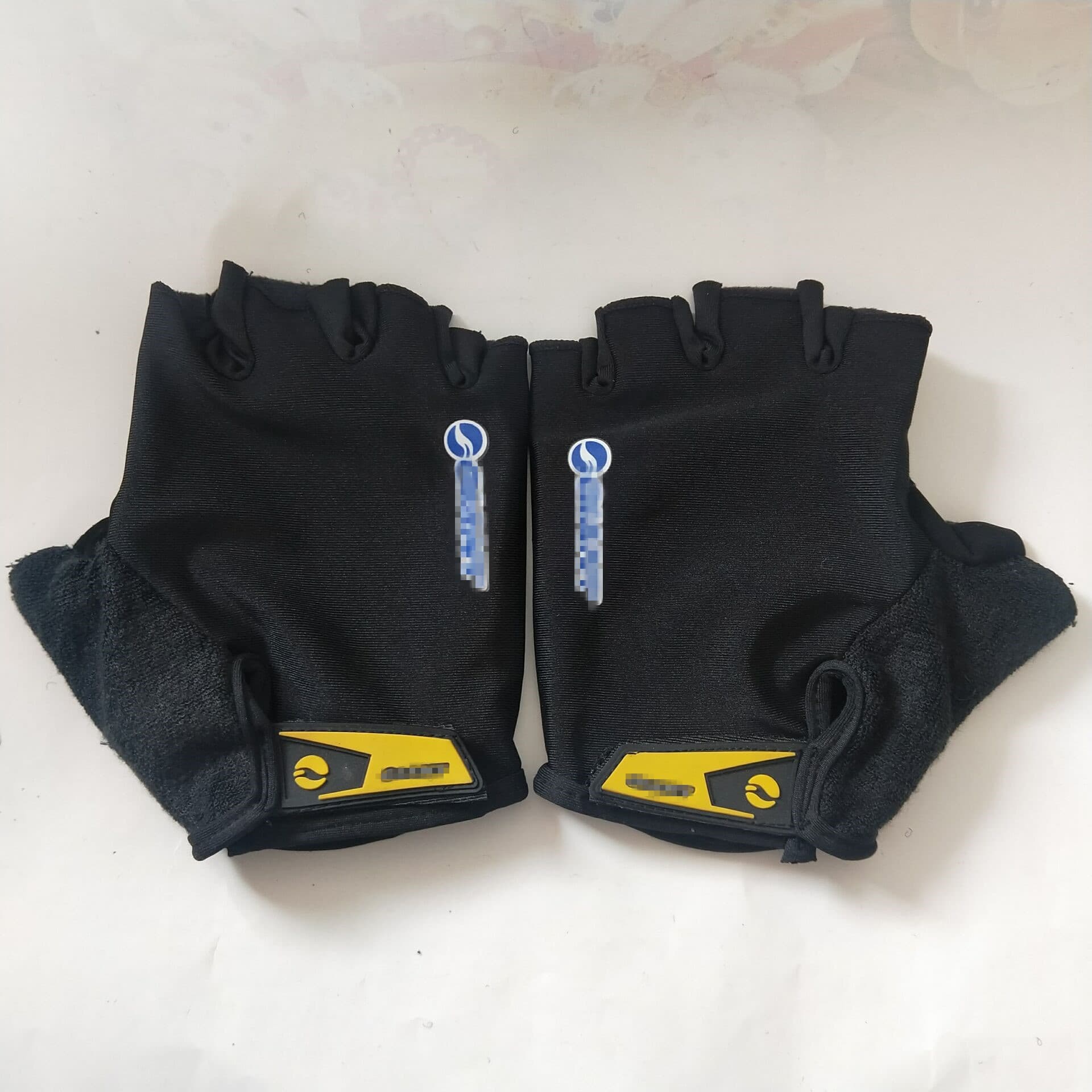 Gloves for cycling, travel equipment, non-slip breathable mountain bike, fingerless 2