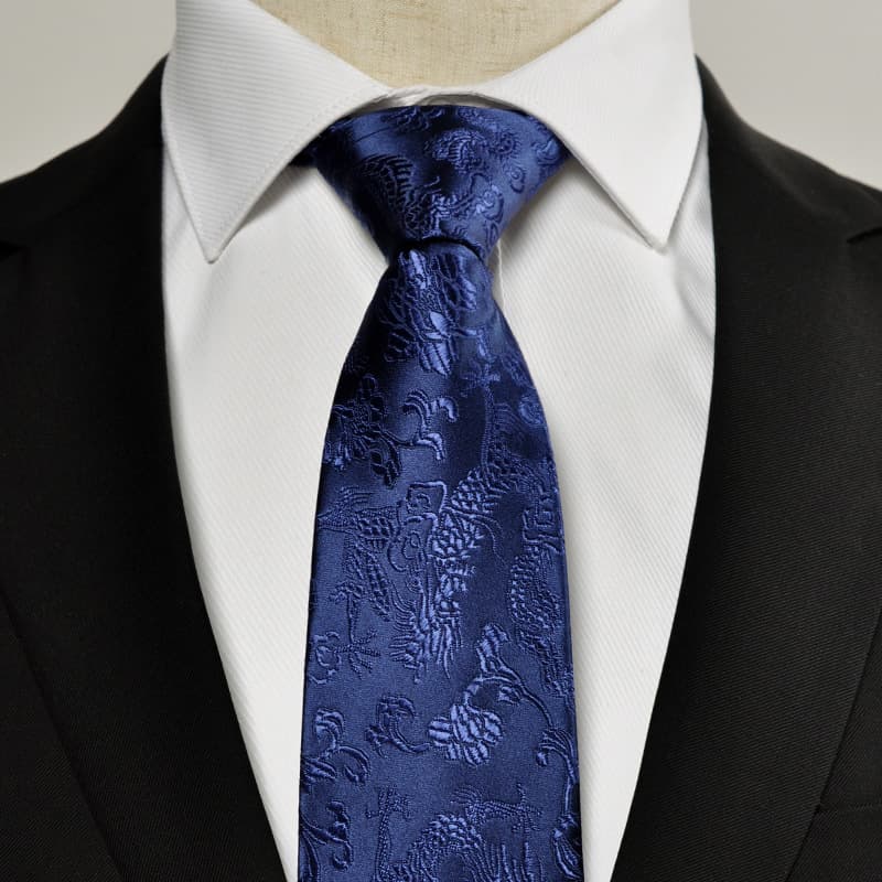 Retro red black blue ethnic tie, Chinese style, ethnic style, print 3