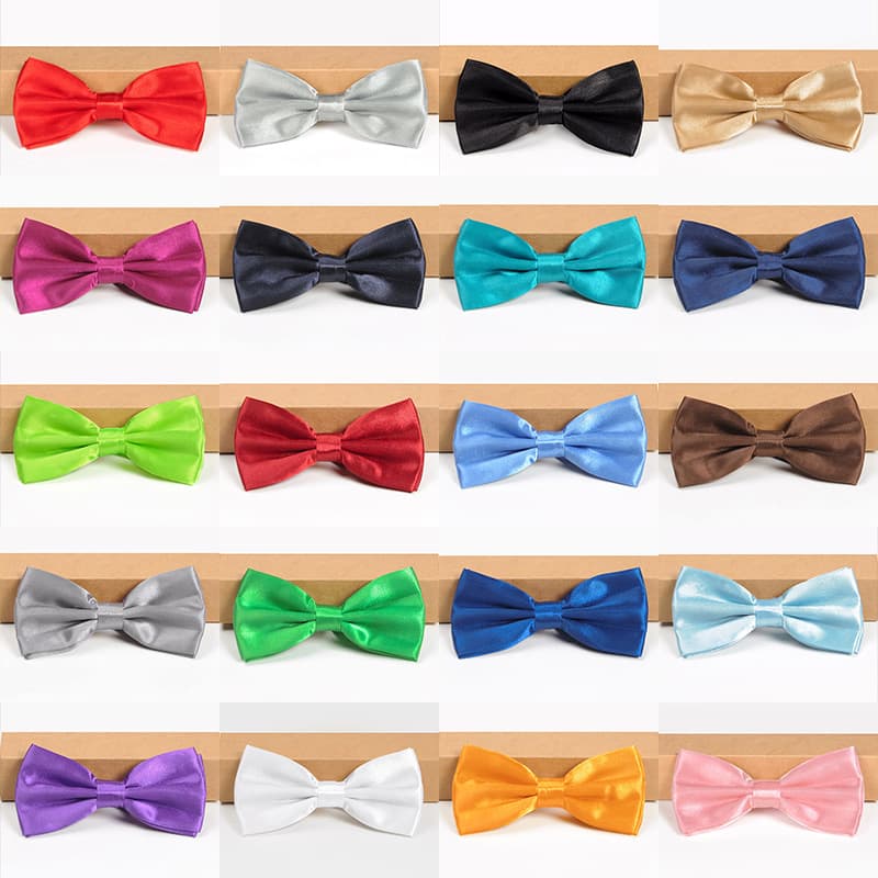 Bow tie, red black shirt English style with bow 2