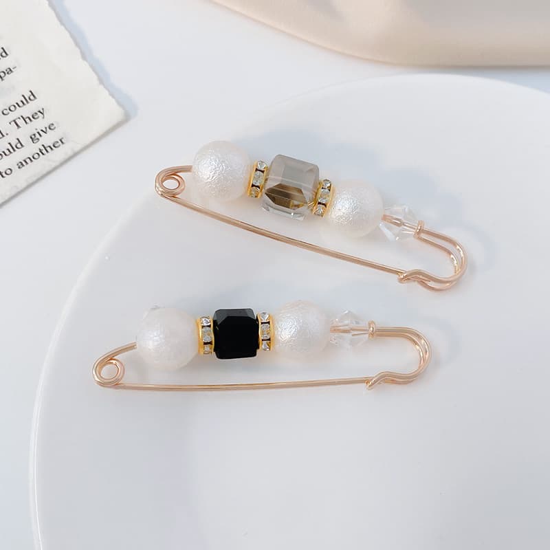 Trousers, brooch, brace, protective underware, pin, clips included, simple and elegant design 4