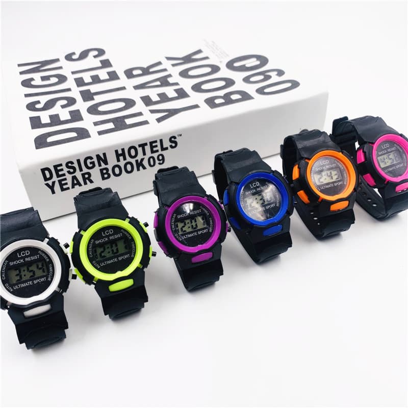 (Cross-border trading), cartoon children's black electronic watch for boys and girls, direct factory sales 4