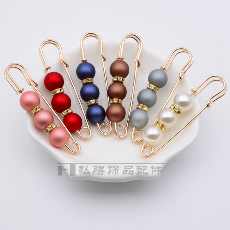 Protective underware, brooch, high-end pin lapel pin, brace 3