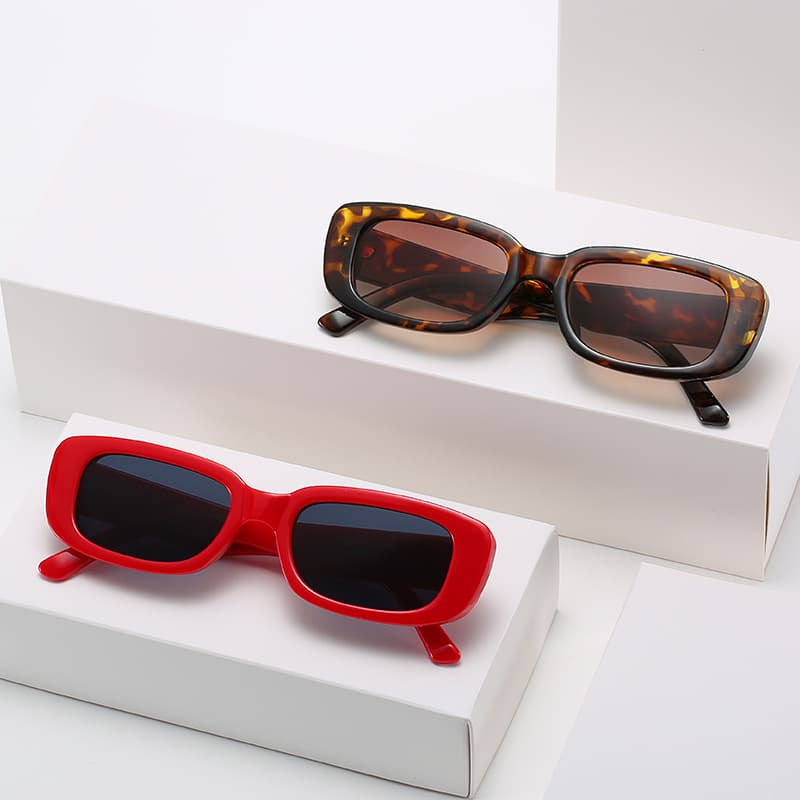 Sunglasses, square trend fashionable glasses, European style 3