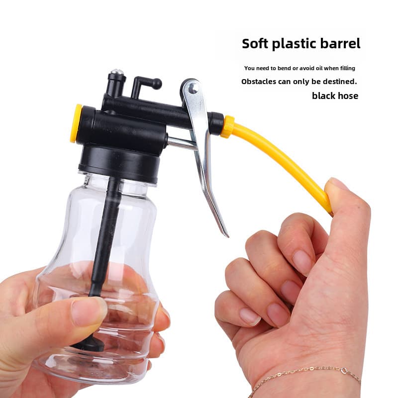Machine oil pot Household oil gun long mouth injection high -pressure manual transparent tanker lubricating gear oil injection device 4