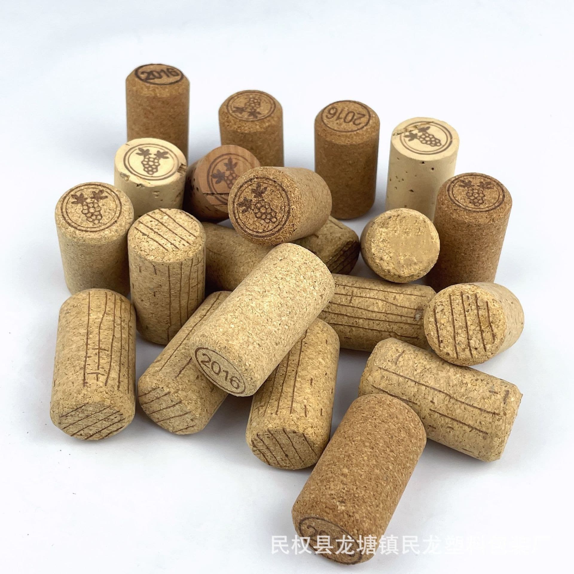 Red wine cork printed wood jar oak micro-grain bottle jar cylindrical conical jar crafts manufacturer source 3